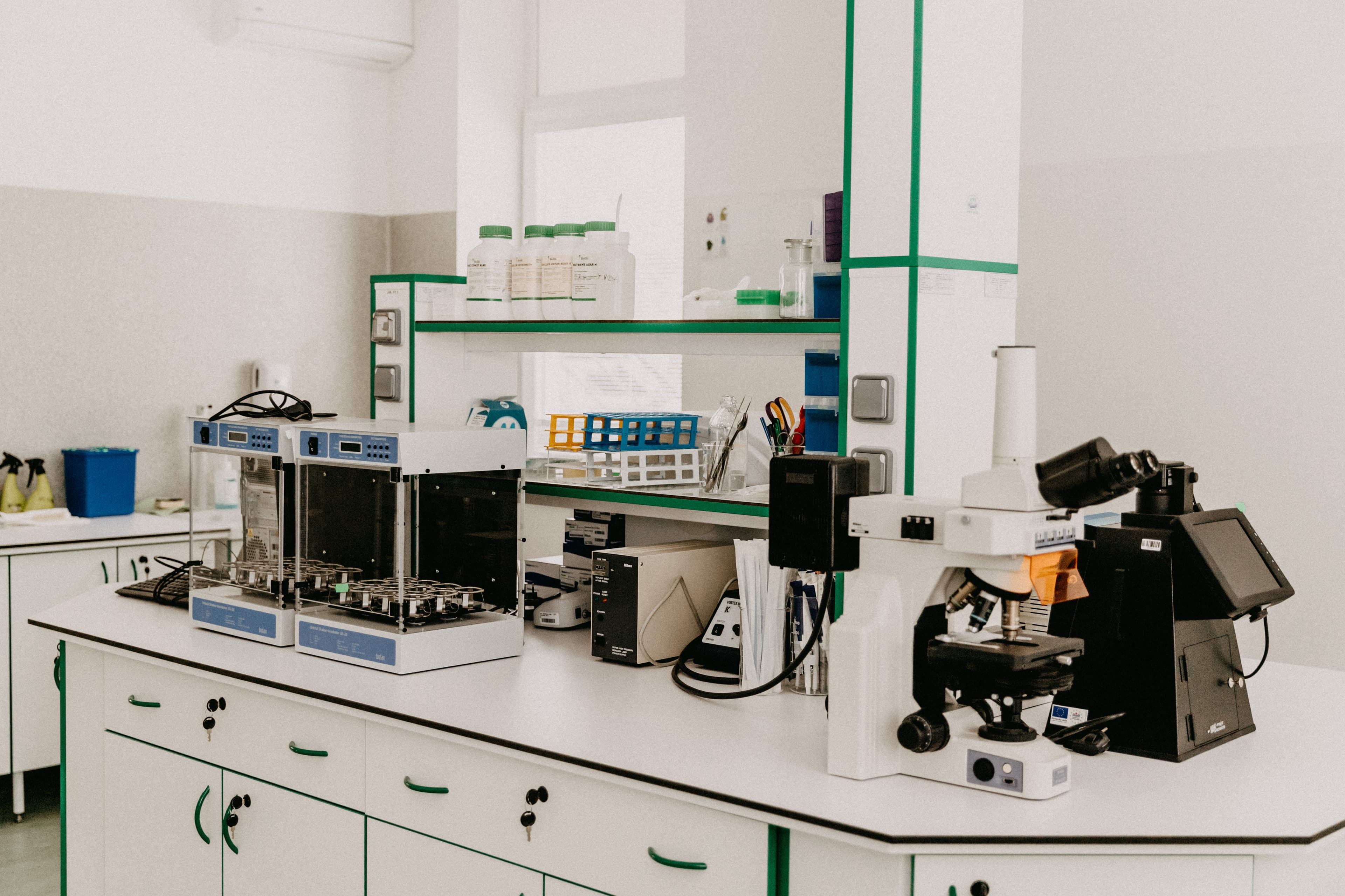 Diagnostic /Lab Equipments